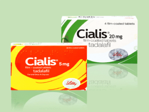 مقارنة بصرية بين علبة سياليس 5 ملغ وسياليس 20 ملغ توضح الفرق في التركيز